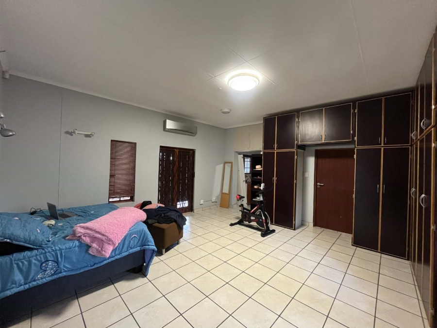 5 Bedroom Property for Sale in Keidebees Northern Cape